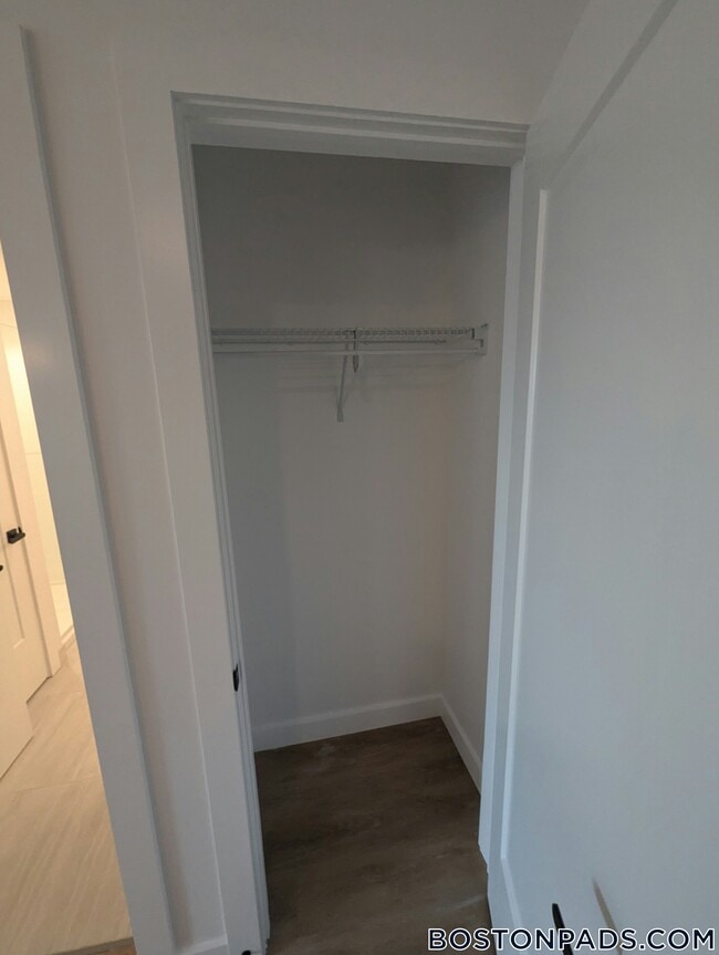 Building Photo - 199 Gardner St