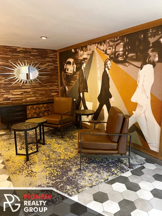 Foto del edificio - 518 W Wrightwood Ave