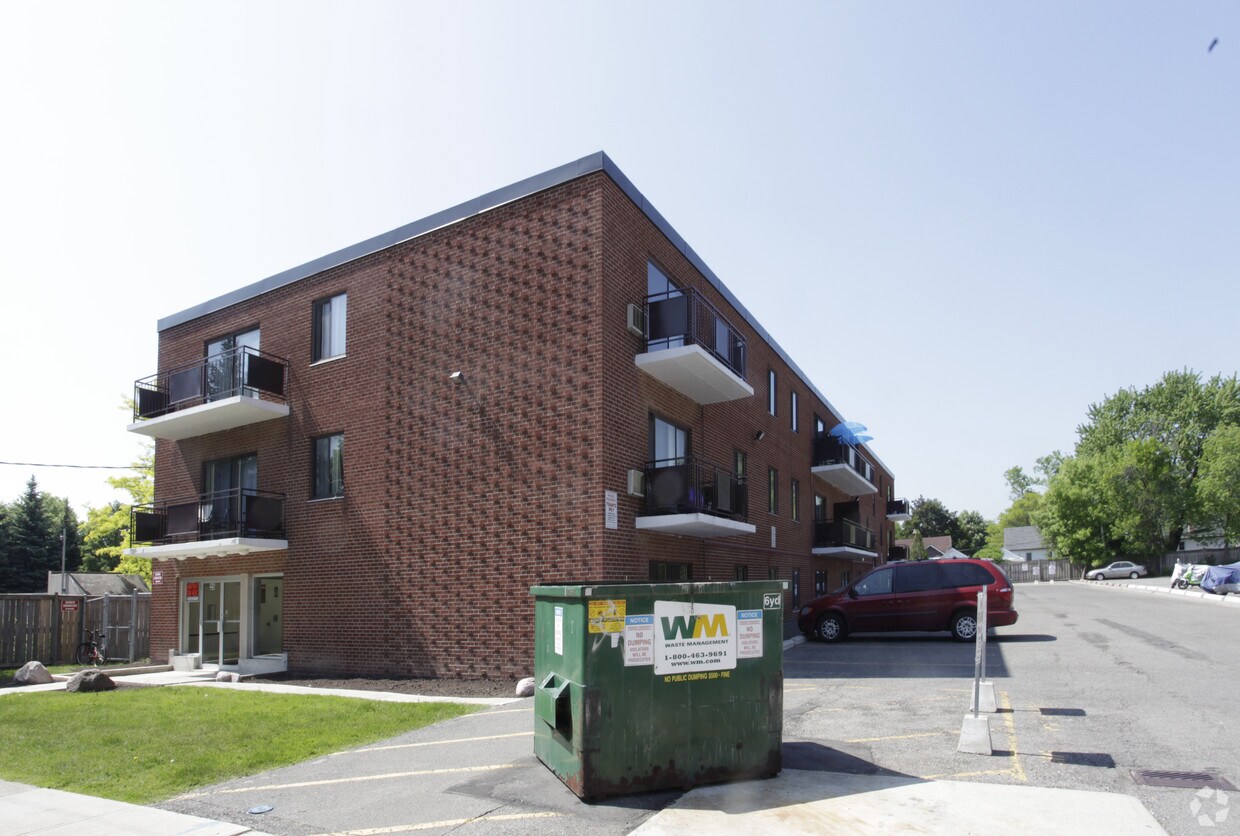 Primary Photo - Grace Apartments