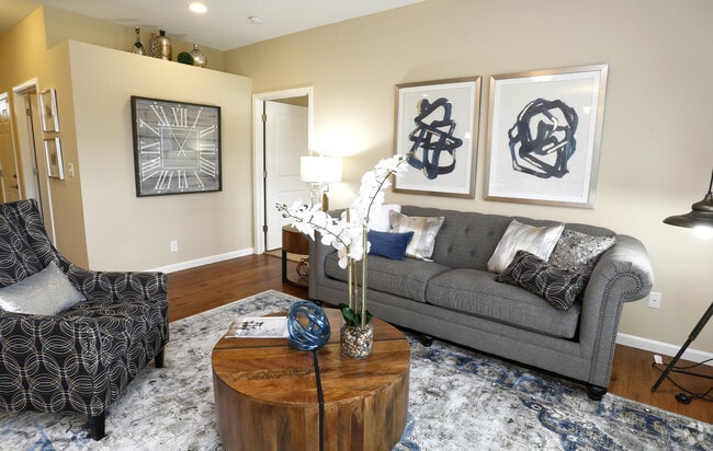 Sydney Living Room - The Villages of Independence