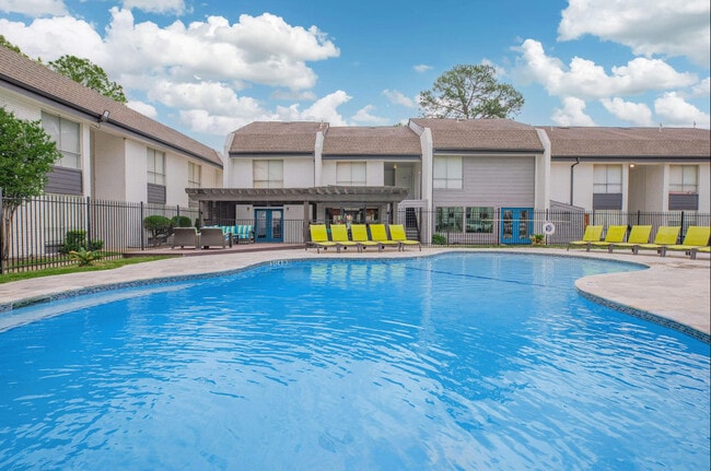 Foto del edificio - Woods of Spring Grove Apartments