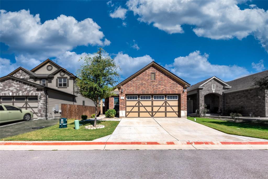 Foto principal - 2950 E Old Settlers Blvd