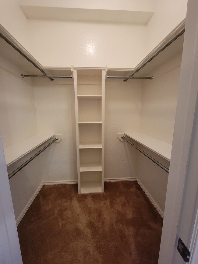 Master Walk-In Closet - 1308 SW B Ave