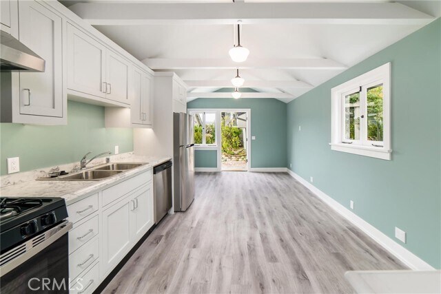 Foto principal - 483 Oak St