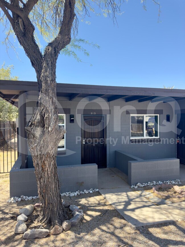 Foto del edificio - 915 N Columbus Blvd