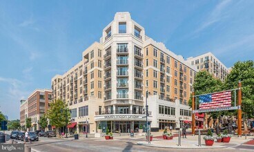 Building Photo - 155 Potomac Passage