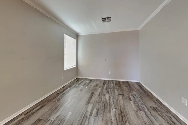 Building Photo - 6861 W Townley Ave