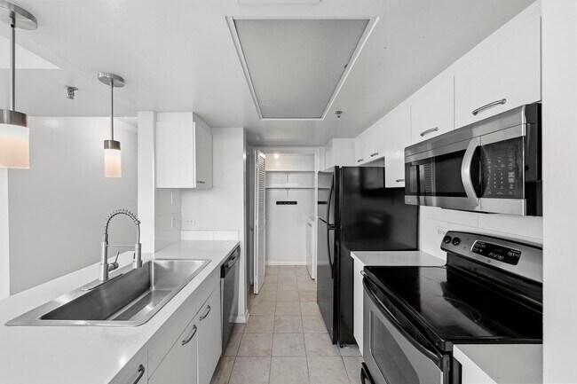 Foto del edificio - 3525 Sage Rd