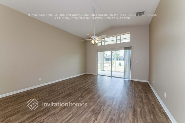 Foto del edificio - 4821 Sabal Harbour Dr