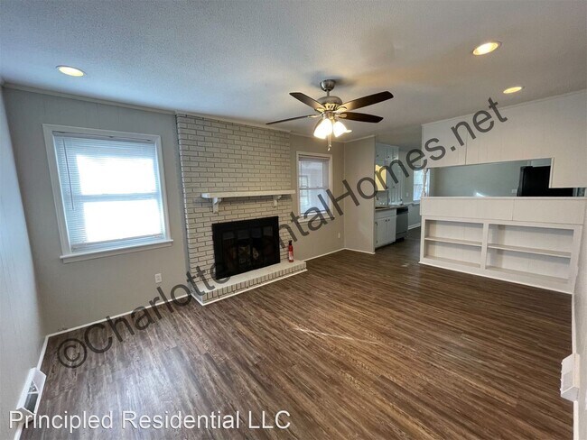Building Photo - 3 br, 2 bath House - 4410 Tantilla Cir