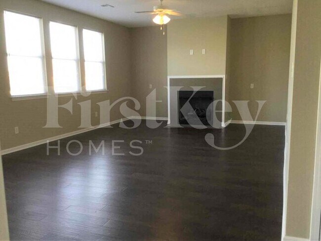 Building Photo - 4991 Delaney Valley Dr