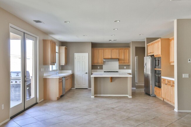 Foto del edificio - 83284 Lightning Rd