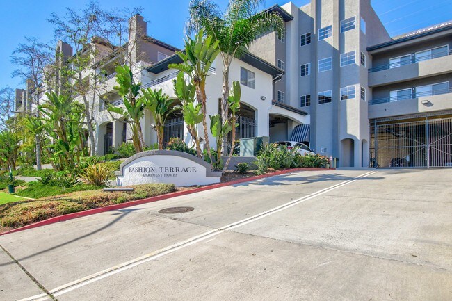 Foto del edificio - Fashion Terrace Apartment Homes