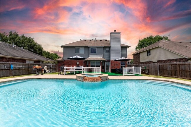 Building Photo - 4026 Almond Lake Dr