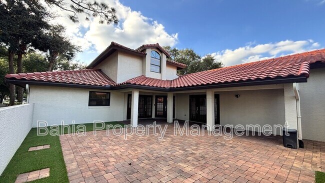 Foto del edificio - 8215 Saragoza Ct