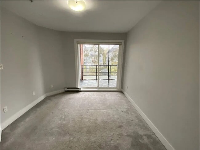 Building Photo - 2268 Shaughnessy St