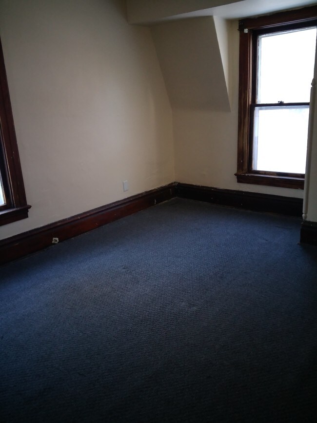 Foto del edificio - 949 Grant Ave