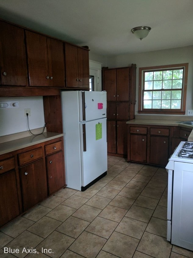 Primary Photo - 3 br, 1 bath House - 406 Genesee Park Blvd 1