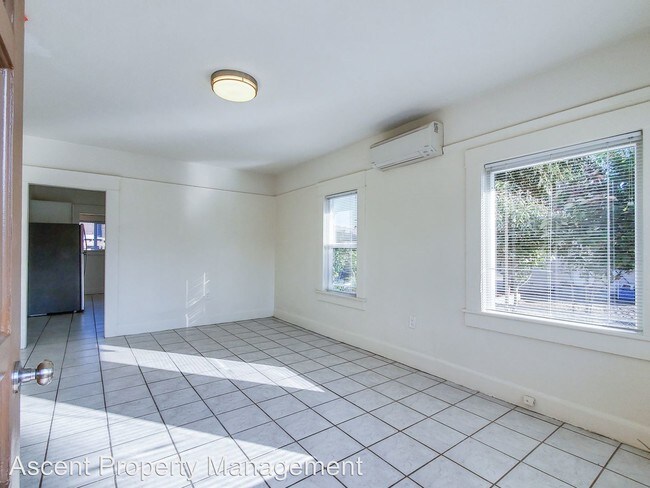 Foto del edificio - 235 33rd St