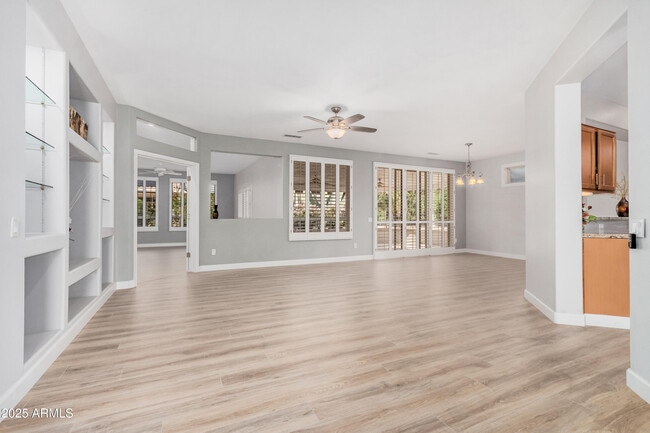 Building Photo - 22637 N Hermosillo Dr