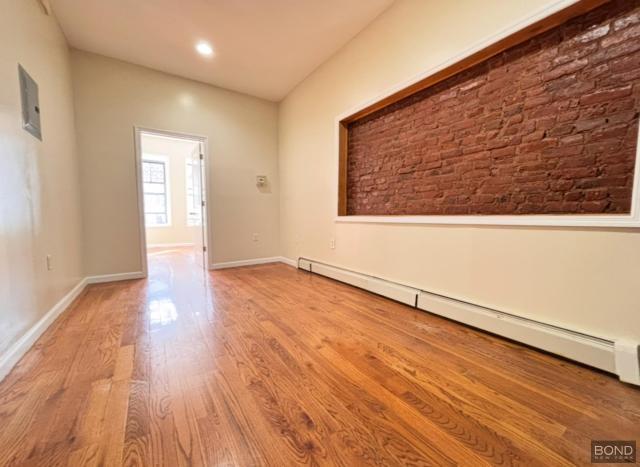 Building Photo - 2 bedroom in Brooklyn NY 11221