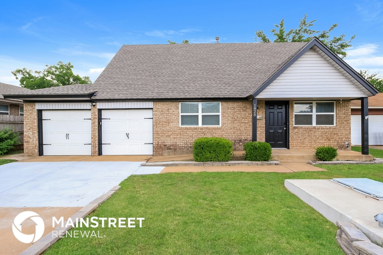 Foto principal - 1828 Sunrise Dr