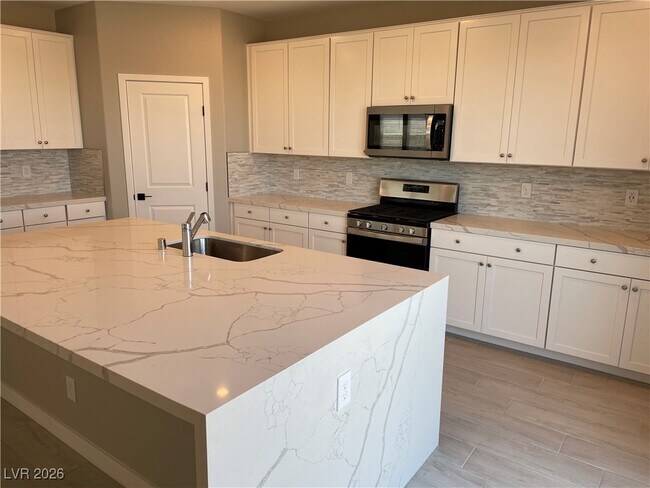 Foto del edificio - 3610 Tondela Ln