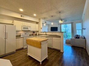 Building Photo - 1632 Egret Way