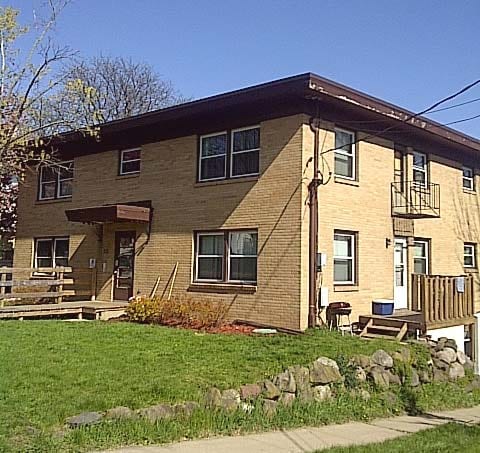 Primary Photo - 3201 Ridgeway Ave