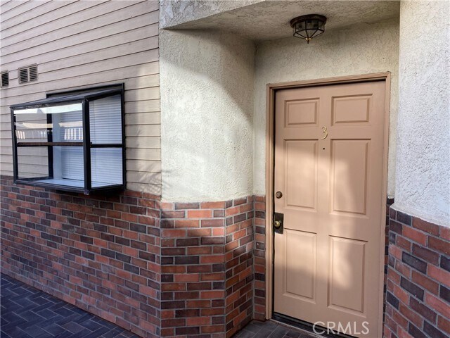 Foto del edificio - 622 N Howard St