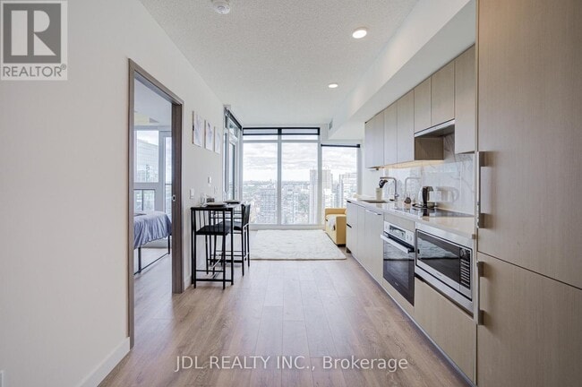 Building Photo - 1 Concord Cityplace Wy