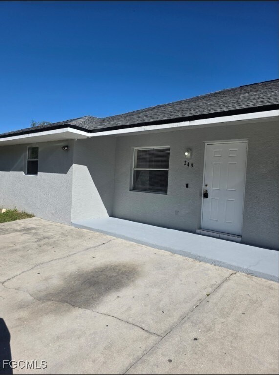 Building Photo - 243 Meadow Rd