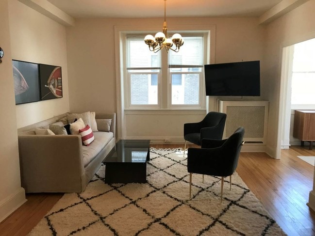 Photo - 1901 Columbia Rd NW Apartment