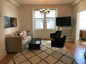 Building Photo - 1901 Columbia Rd NW