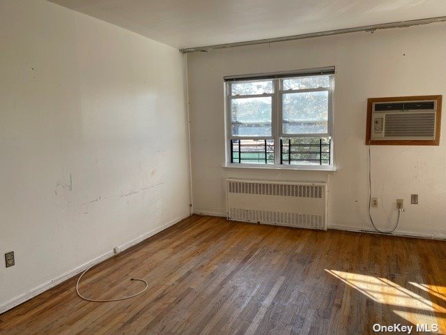Foto del edificio - 31-21-31-73 73rd St