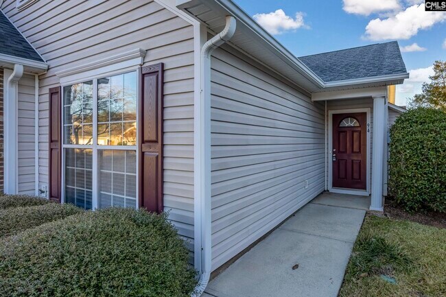 Foto del edificio - 94 Currant Ln