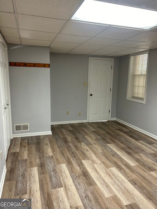 Foto del edificio - 293 Etheridge Rd