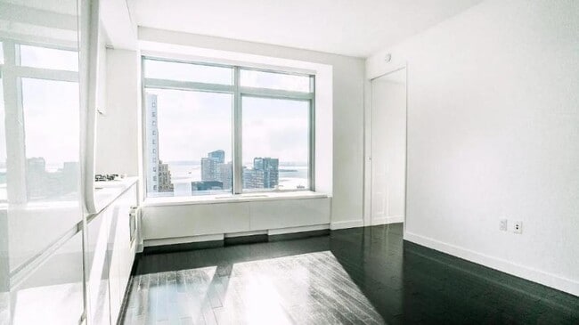 Building Photo - 0 bedroom in NEW YORK NY 10006
