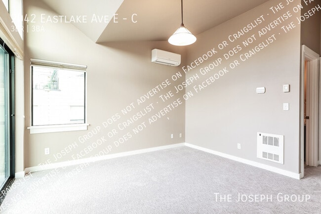 Foto del edificio - 2042 Eastlake Ave E