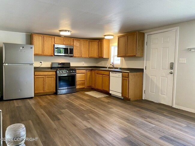 Foto del edificio - 4504 Juneau St