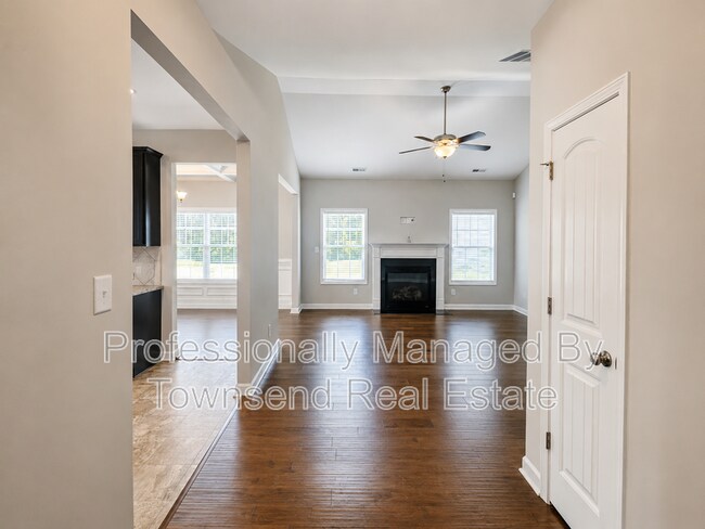 Foto del edificio - 2513 Owlands Ct