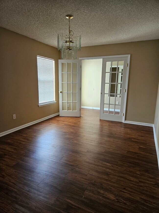 Building Photo - 3343 Burgandy Branch Dr