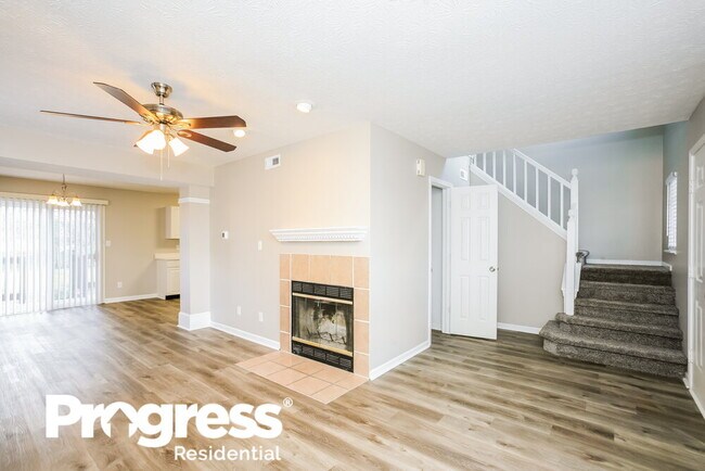 Foto del edificio - 18521 Harvest Meadows Dr W