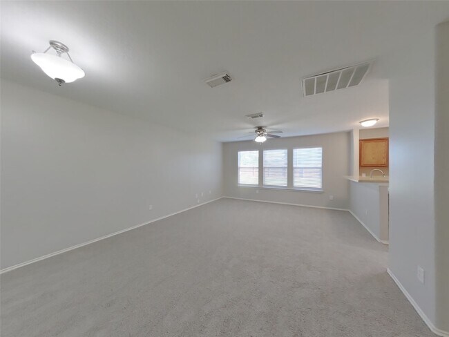 Foto del edificio - 13007 Lark Point Ct