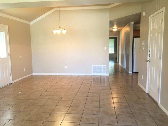 Foto del edificio - 1302 Powder River Dr