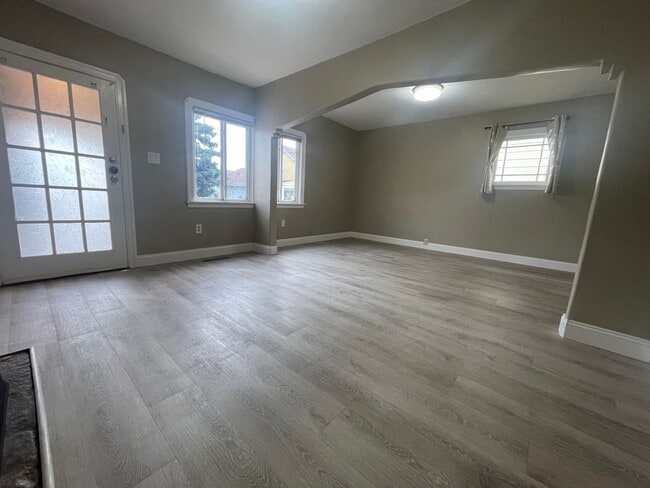 Building Photo - Gorgeous 3 Bedroom Home in Alameda.