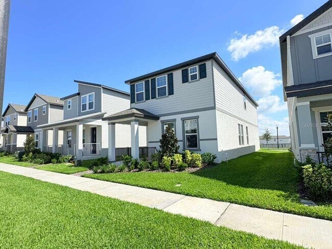 Foto del edificio - 16508 Silver Brook Wy