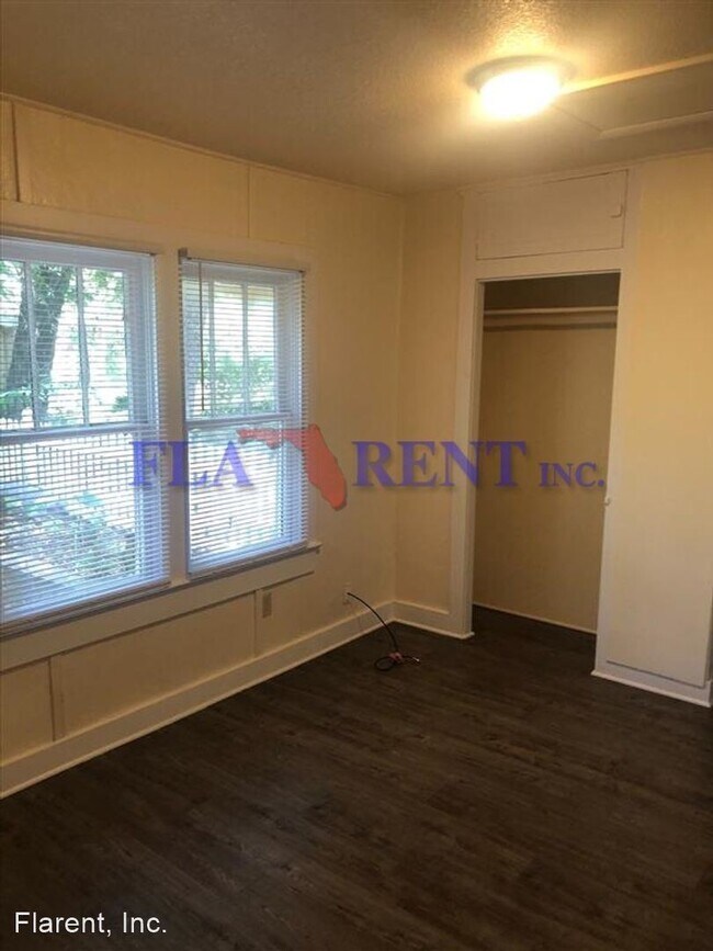 Building Photo - 3 br, 1 bath House - 1080 Academy Drive