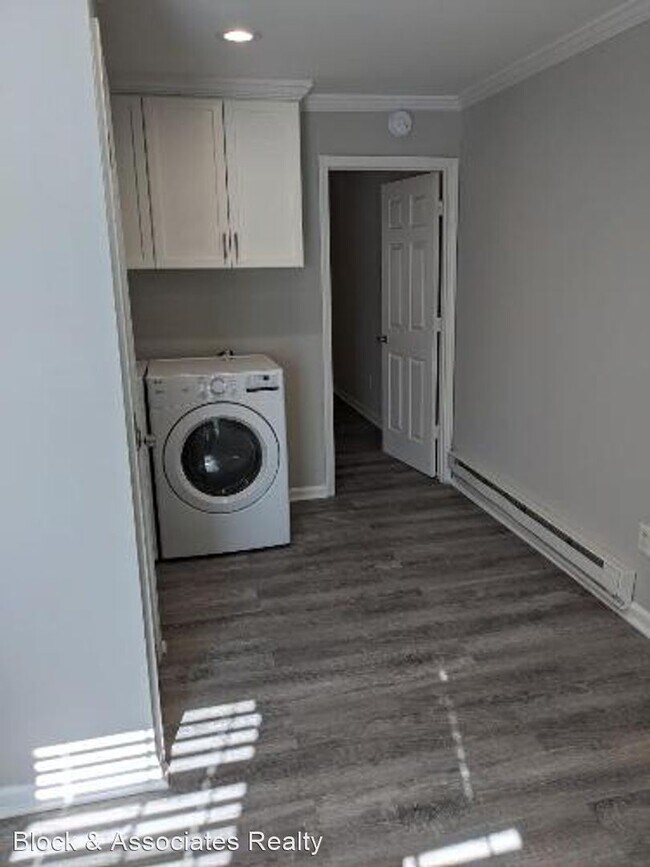 Foto del edificio - 1 br, 1 bath House - 909 East David Street...