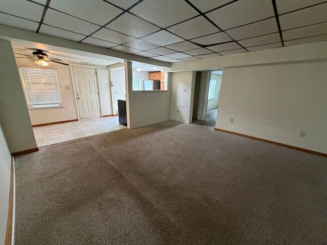 Foto del edificio - 412 E Maiden St